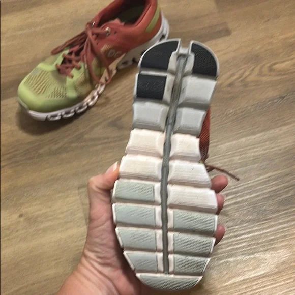 On Running Green and Red Athletic Shoes size 6 - Picture 6 of 14